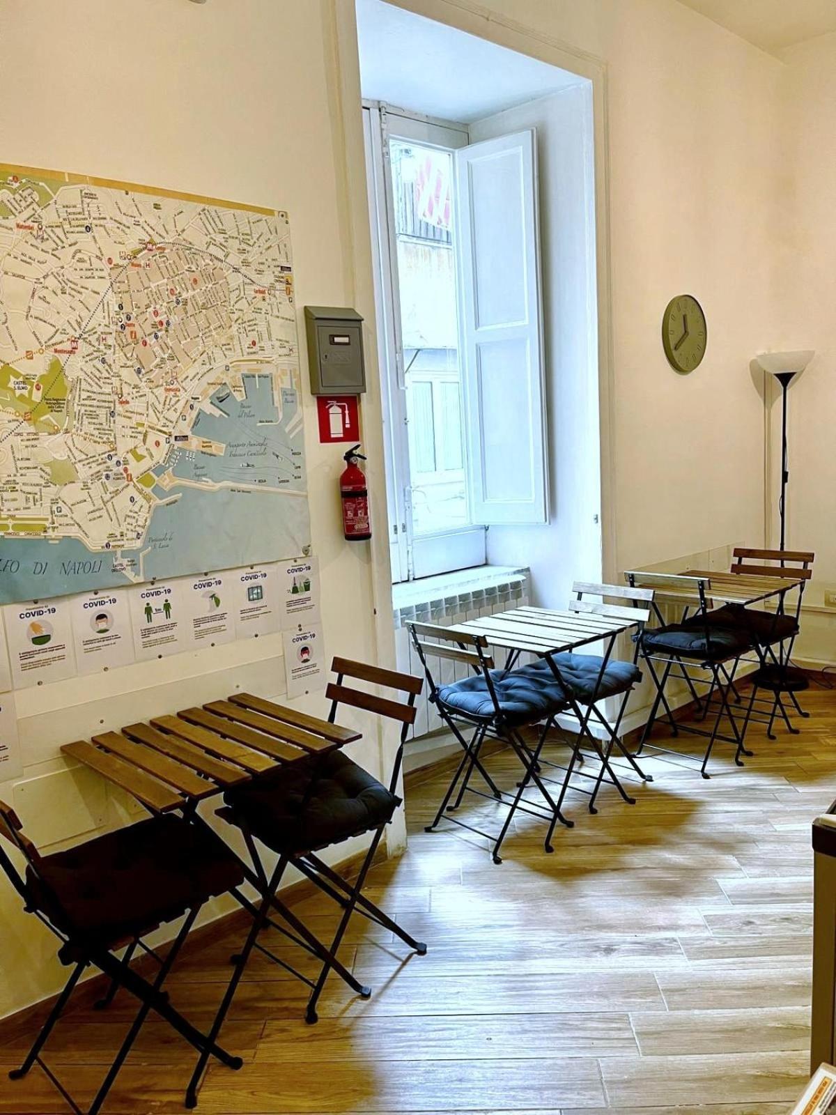 Guesthouse Marcanto - Duomo Наполи Екстериор снимка