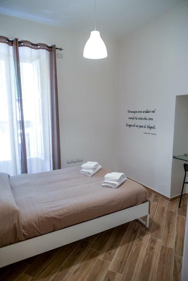 Guesthouse Marcanto - Duomo Наполи Екстериор снимка